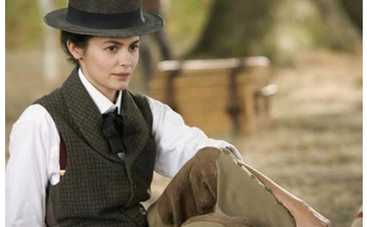 Одри Тоту в фильме "Коко де Шанель"