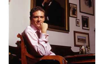 Константин Крюков: "Я пристрастился к профессии актера, как к наркотику"