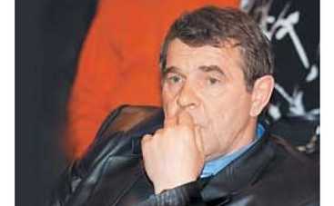 Алексей Булдаков попал в автокатастрофу