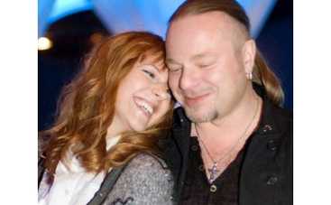 У Владимира Преснякова и Наталии Подольской родится дочка