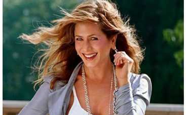 Дженнифер Энистон: Если вам не нравится мой образ жизни, тогда не надо на меня смотреть!