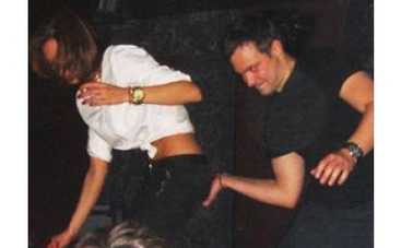 Алексей Чадов устроил эротические танцы