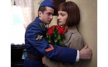 Александр Лымарев спасает возлюбленную от фашистов