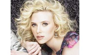 Скарлетт Йоханссон хочет на Рождество "Славных парней"