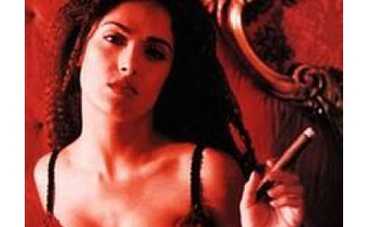 Сальма Хайек взялась за старое