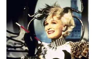 На голливудской Аллее Славы зажглась звезда Гленн Клоуз