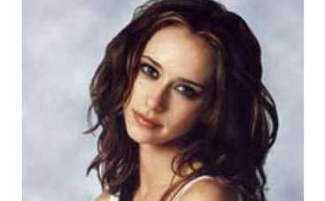 Дженнифер Лав Хьюитт преследует 62-летний фанат