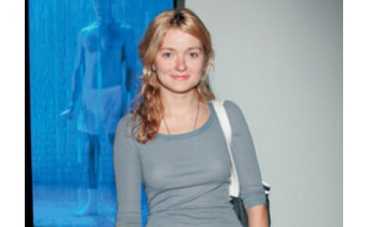 Дочь Михалкова увела у "фабрикантки" мужа