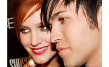 Эшли Симпсон сыграет любовницу собственного мужа