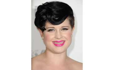 Келли Осборн избила журналистку