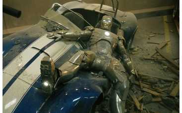 Звездам "Железного человека" предлагают гроши