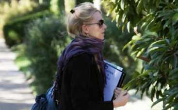 Декретный отпуск Наоми Уоттс окончен