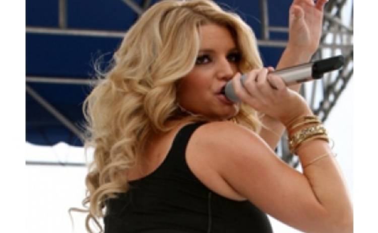 Джессику Симпсон предал любимый