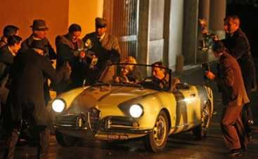 Кидман и Дэй-Льюис попали в лапы папарацци