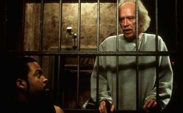 Карпентер вернулся, чтобы посадить Амбер Херд в камеру