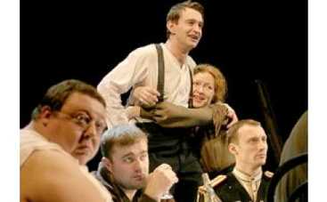 Хабенский вернулся на сцену