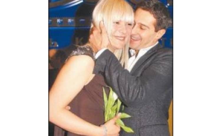 Супруга Антона Макарского беременна?