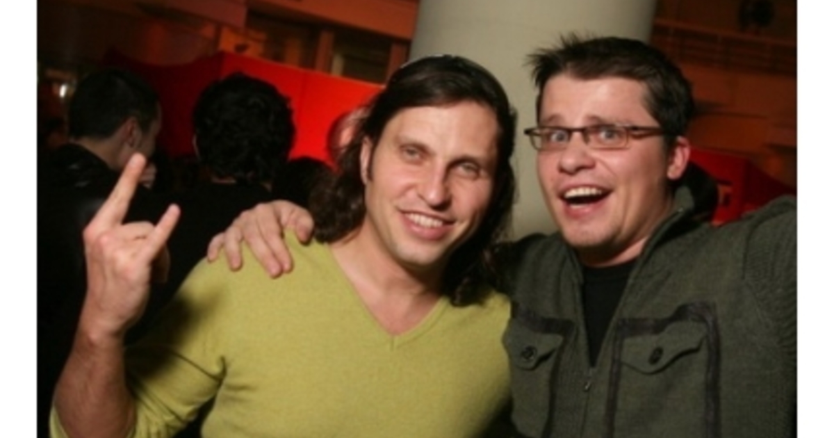 Резиденты Comedy Club курят марихуану tv.ua