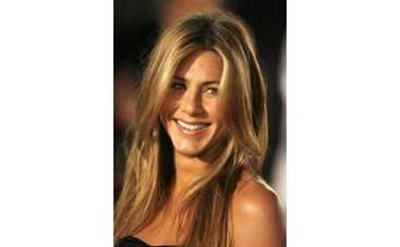 Дженнифер Энистон выпустит свой аромат