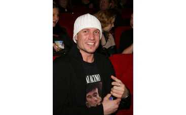 Роман Костомаров: "Моя Оксанка целуется лучше Гусевой"