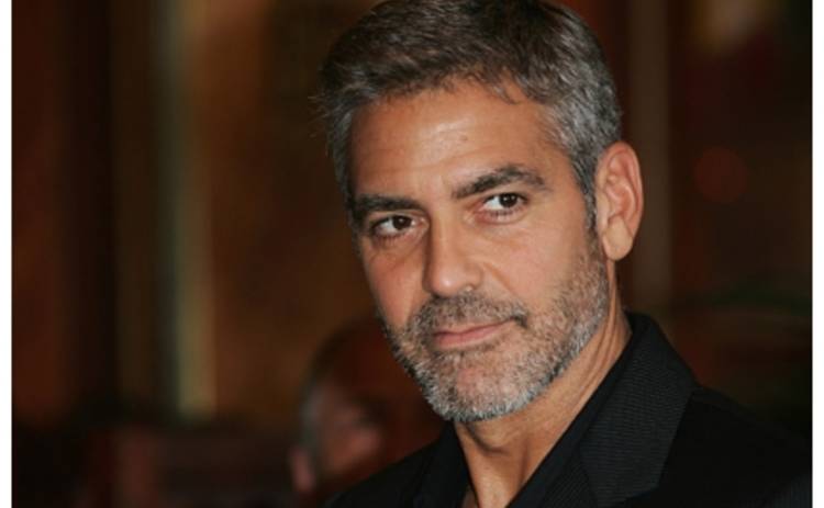 Бэкхемы будут жить у Джорджа Клуни