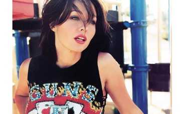 Шэннен Доэрти - арт директор магазина