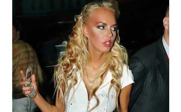 Маша Малиновская покинула Россию