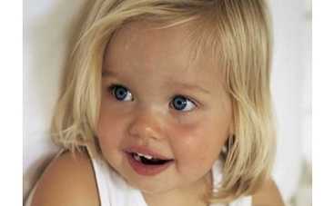 У дочери Джоли и Питта появился вымышленный друг