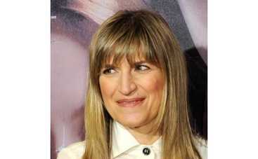 Режиссер "Сумерек" экранизирует другой роман