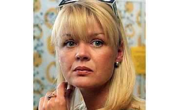 Юлия Меньшова попала в аварию