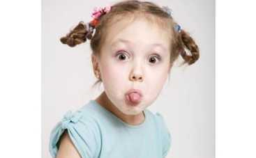 Пуговка начинает тусоваться