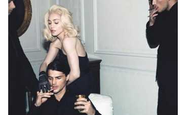 Иисус утверждает, что Мадонне не изменял