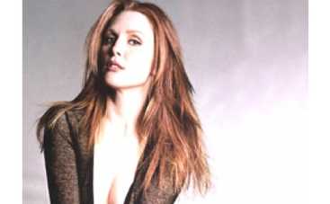 Монику Левински выпускают на экран