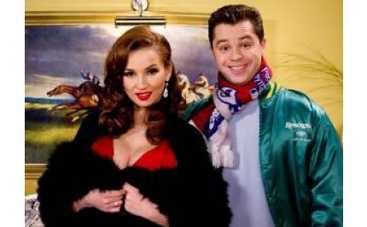 Анфиса Чехова поступила в "Универ"