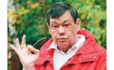 Караченцев возвращается на сцену!