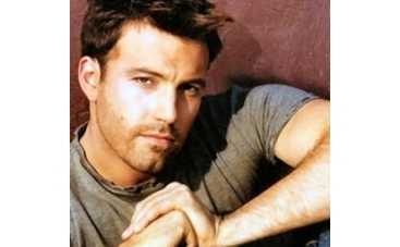 Жена Бена Аффлека требует денег