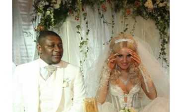 "Шоколандый заяц" женился!