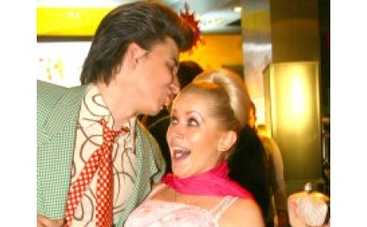 "Стиляги" довели до суда