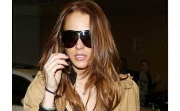 Лохан отправят на лечение в четвертый раз