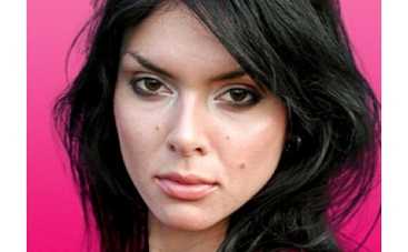 Виктория Карасева пыталась покончить с собой