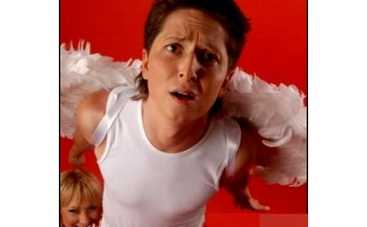 Почему Ангел Педан скрывает свою возлюбленную?