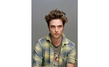 Роберт Паттинсон жалок