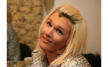 Борис Апрель предложил Пугачевой руку и сердце