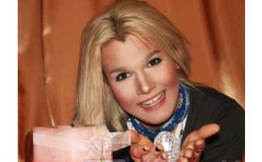 У Бориса Апреля яйца - космические