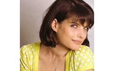 Анна Азарова: "Постоянно влипаю в истории".