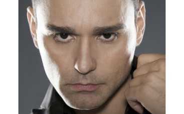 Избит эпатажный участник "Евровидения-2009"