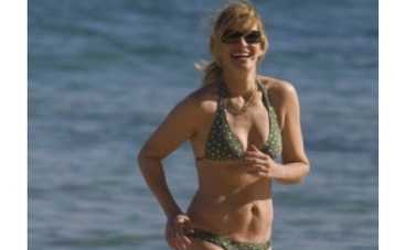 Джулия Робертс в бикини и без фотошопа