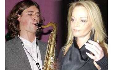 На гастролях Ларисы Долиной музыкант упал с балкона