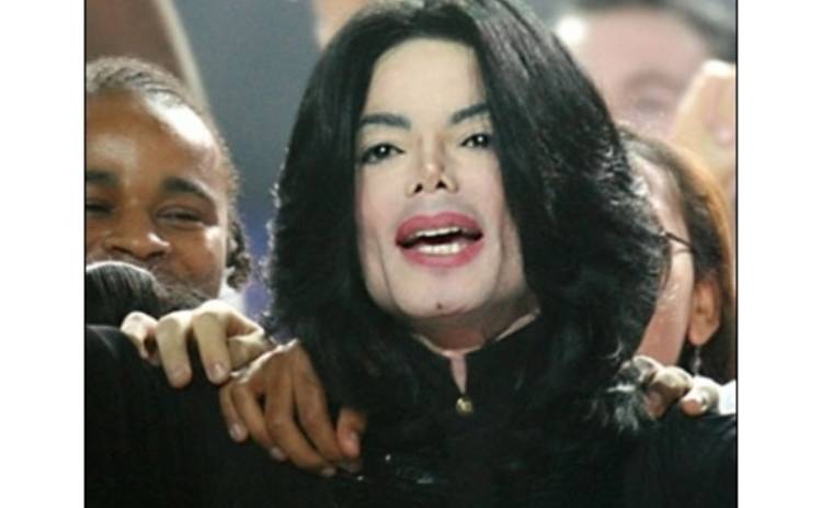 У Майкла Джексона рак кожи