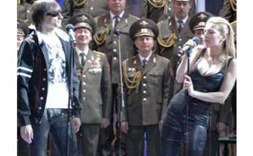 "Две звезды": Седокова измывается над Галыгиным